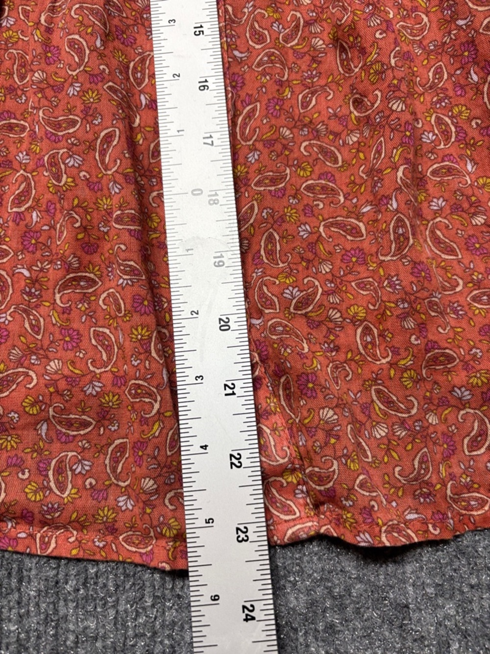 Lucky Brand Rust Paisley Button-Front Cap Sleeve Blouse with Lace Trim - Picture 7 of 11